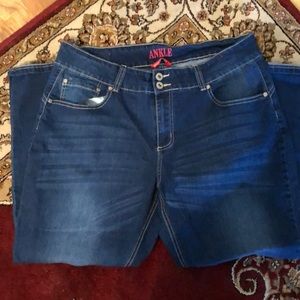 Gogo Star Ankle jeans